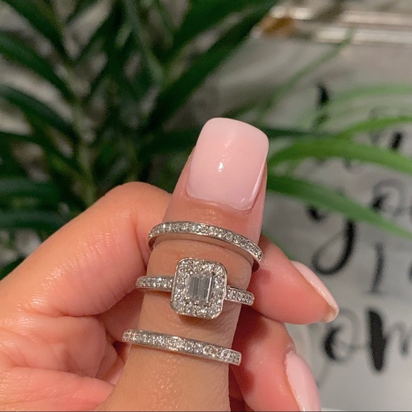 SOLD✨3 piece engagement wedding ring set - Picture 4 of 11